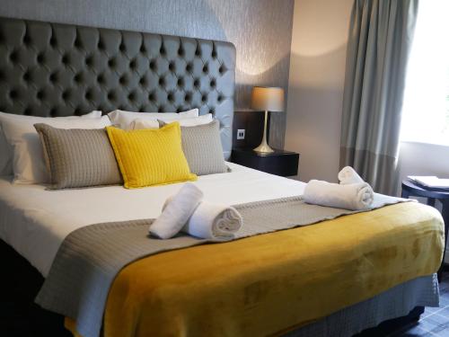. The Bulls Head Hotel