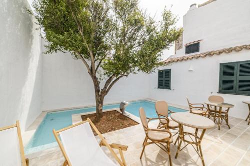 Seranova Luxury Hotel - image 5