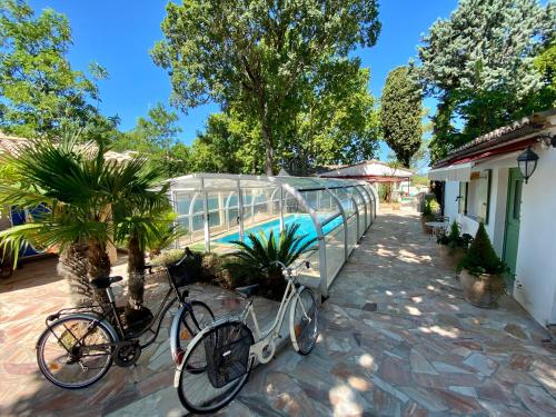 Villa de charme très grand confort à pied du centre historique d'Uzés - Location saisonnière - Uzès