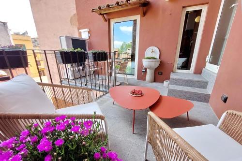YCH Elegant flat with terrace to Trastevere, Roma