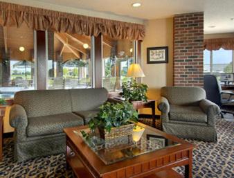 المرافق, Baymont by Wyndham Columbus/Rickenbacker in South Columbus