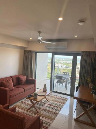 Sky high with harbour views, Darwin (fotografie 9)