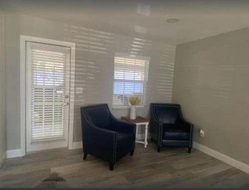 3 bedroom 2 bath with hot tub, game room and boat slip in Crystal River, USA