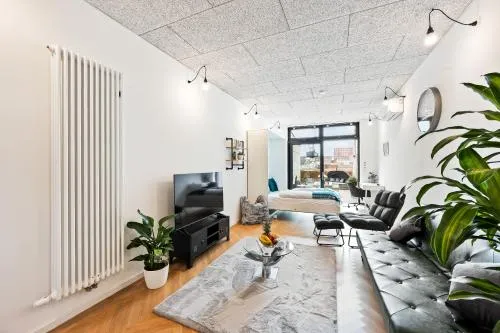 Lit Living - Luxus Loft - Box Spring - Air Con - BBQ - Panorama in Mannheim, Deutschland