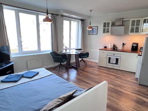 Kitchen, CityView Apartment in Veerenni