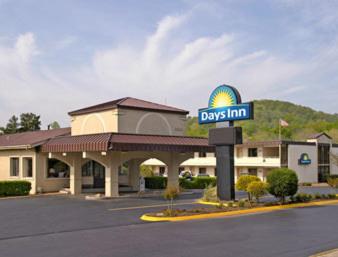 Days Inn by Wyndham Oak Ridge Knoxville in Oak Ridge, USA