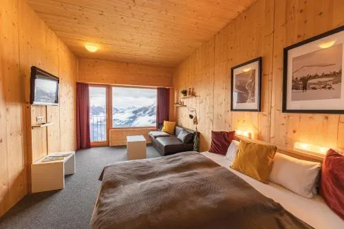 Venet Gipfelhütte in Zams, Österreich