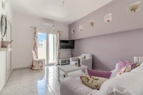 Akali Apt Next to the Beach - Βρύσες