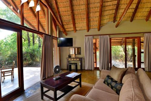 Black Rhino Game Lodge