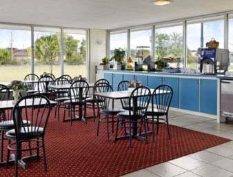 Super 8 by Wyndham Ocala I-75, Ocala (photo 7)