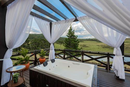 周邊環境, Sierra Garden Houses in 邦雅爾丁達塞拉