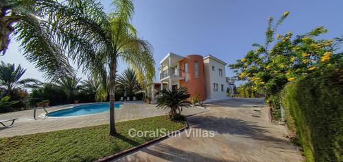 Amazing Pool, Complete Privacy, Amenities and Beach nearby, Peyia (Foto 6)