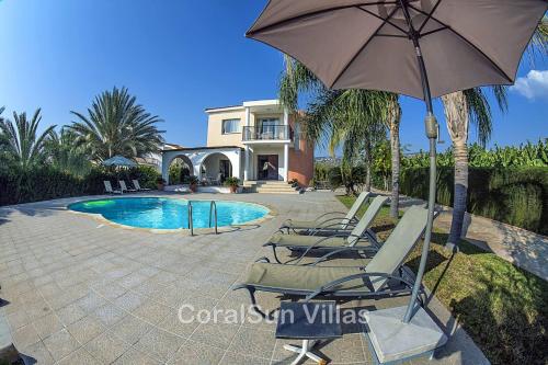 Amazing Pool, Complete Privacy, Amenities and Beach nearby, Peyia (Foto 8)
