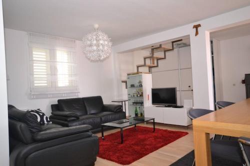 Villa image 9