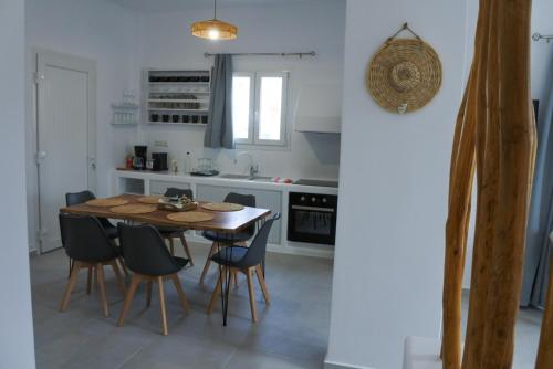 Oliva Naxos Apartments 5
