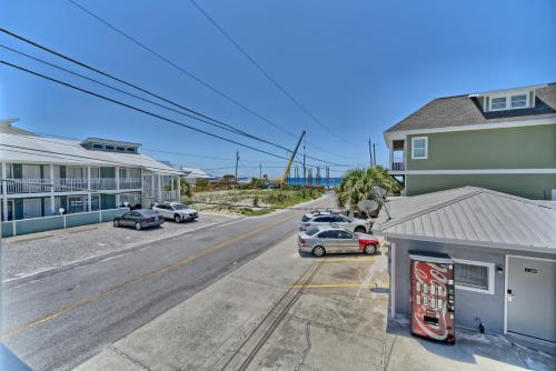 Aqua View Motel - image 10