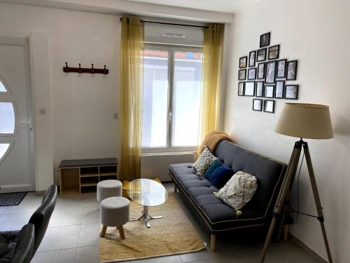 Au 4 Coins Conciergerie Leroy