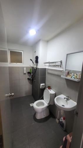 Homestay Suria Pantai Bangsar - image 5