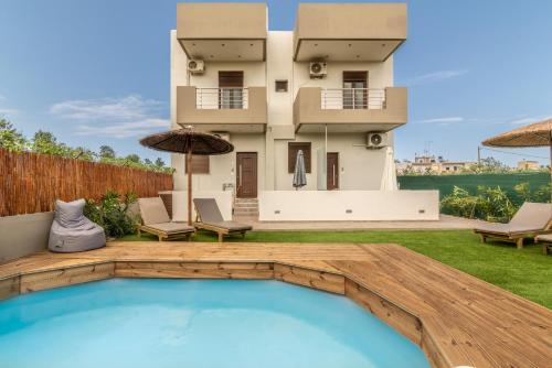 Modern House with Pool near Beach