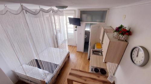 Studio Apartment 'Dream' 4