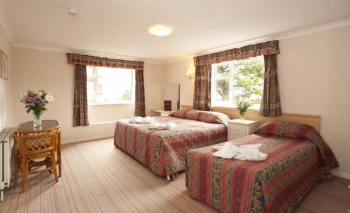 Denewood Hotel - image 6