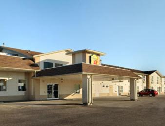 Super 8 by Wyndham Meadow Lake, Meadow Lake (zdjęcie 2)