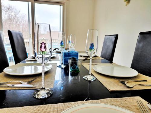 Facilities, Big 3 bedrooms 2 stories townhouse Near Downtown in Halifax (NS)