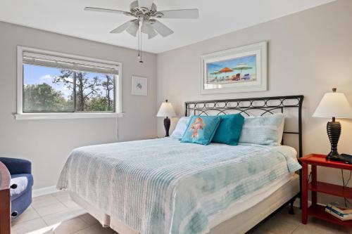 Oceanfront Family Condo Near Golf Less Than 1 Mi to Beach! - image 12