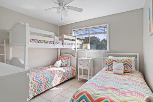 Oceanfront Family Condo Near Golf Less Than 1 Mi to Beach! - image 4