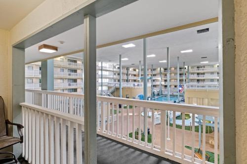 Oceanfront Family Condo Near Golf Less Than 1 Mi to Beach! - image 11