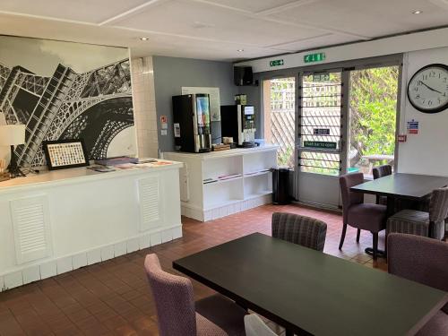 Campanile Hotel Hull - main image