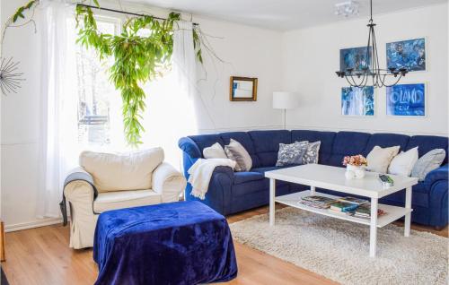 Awesome Home In Frjestaden With Wifi And 2 Bedrooms