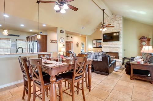 Lodge at Rocky Creek with Private Hot Tub and Yard! in Canyon Lake, USA