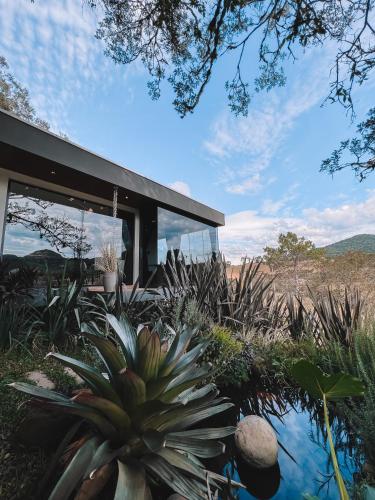 La Contemporânea Cabanas prox a cidade vista para ponto turístico