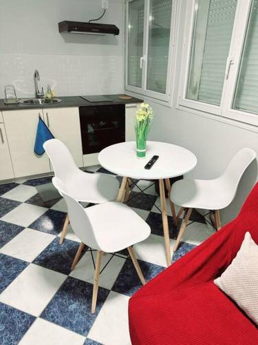 Porte la chapelle appartement 4 personnes "Appart'5" - Location saisonnière - Pierrefitte-sur-Seine