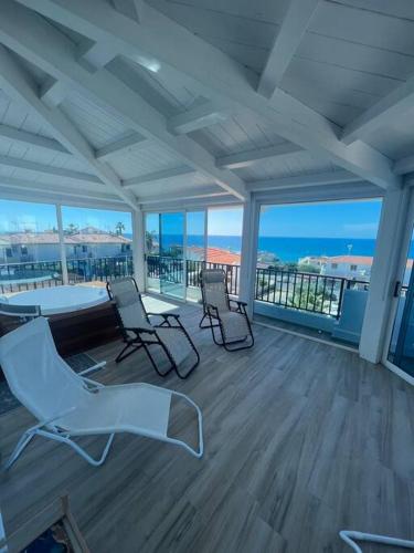 Ale Mare - Attico con idromassaggio vista mare, Marina di Ragusa (foto 2)