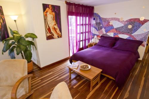 Hotel Casa Deco Hotel Casa Deco is perfectly located for both business and leisure guests in Bogota. The hotel offers a wide range of amenities and perks to ensure you have a great time. Free Wi-Fi in all rooms, 24-h