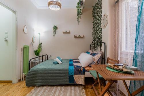 Green boho apartment, Athens (photo 8)