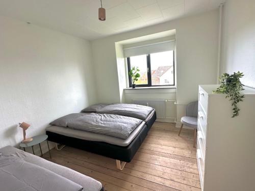  H1 Free Parking, budget friendly in Aalborg