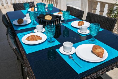 Tonia Seaview Villas