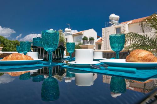Tonia Seaview Villas