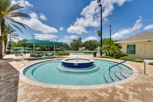 Ocala Home with Screened-In Porch and Community Perks!