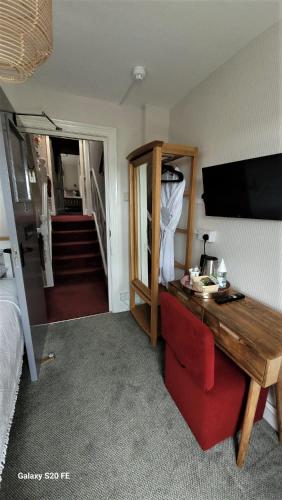 Single room, external bathroom