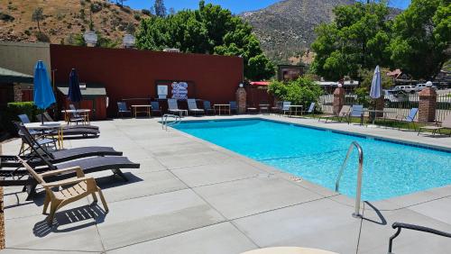 Kernville Inn