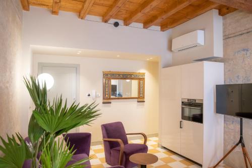 Two-Bedroom Apartment image 5
