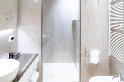 Palazzo Scappi Gardi Luxury Apartments - image 2