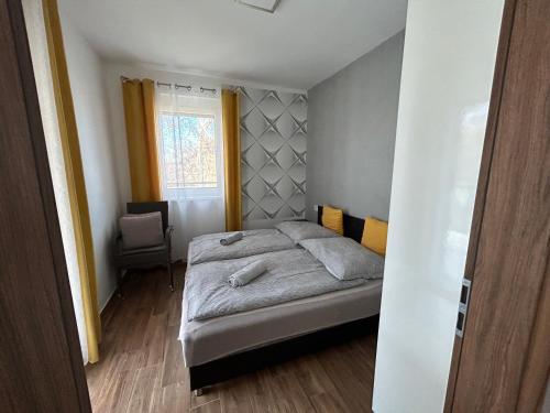 Apartment image 3