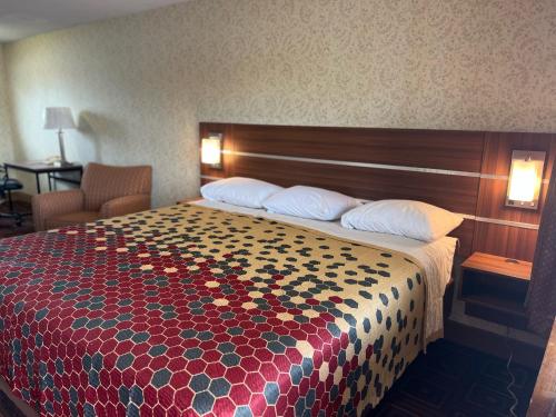 American Inn in Branford, USA