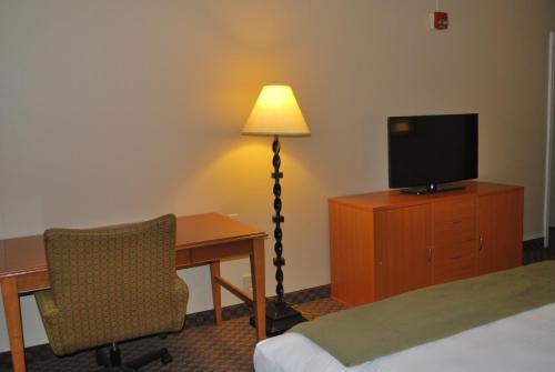 Capital O Duncanville Tx (Rodeway Inn) - 편의 시설/서비스