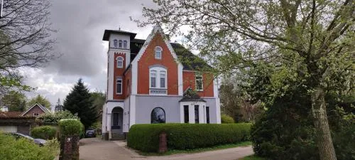 Villa Kunterbunt, Gemütlichkeit am Waldesrand in Drangstedt, Deutschland